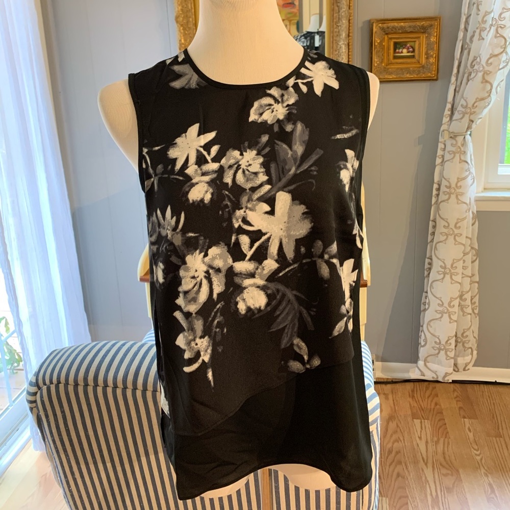 BCBG Sleeveless Top with hook closure NWT